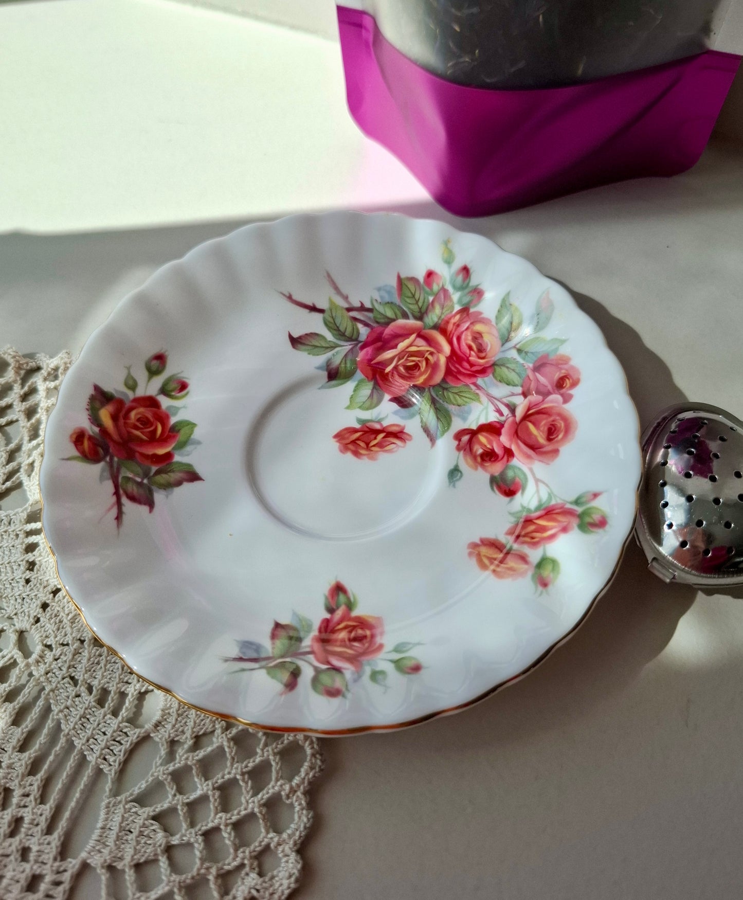 Tasse et soucoupe Roses orangées ROYAL ALBERT petit modèle