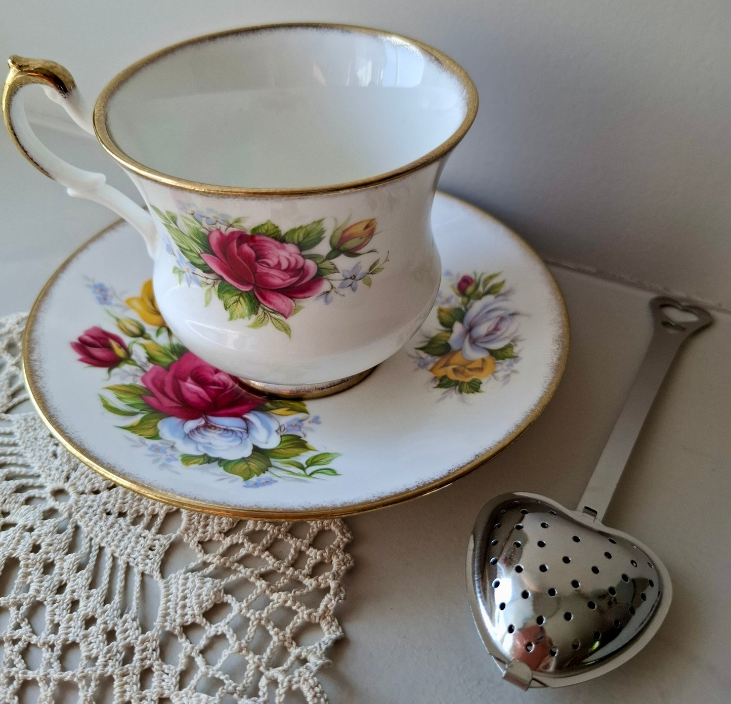 Tasse et soucoupe Floraison Royale