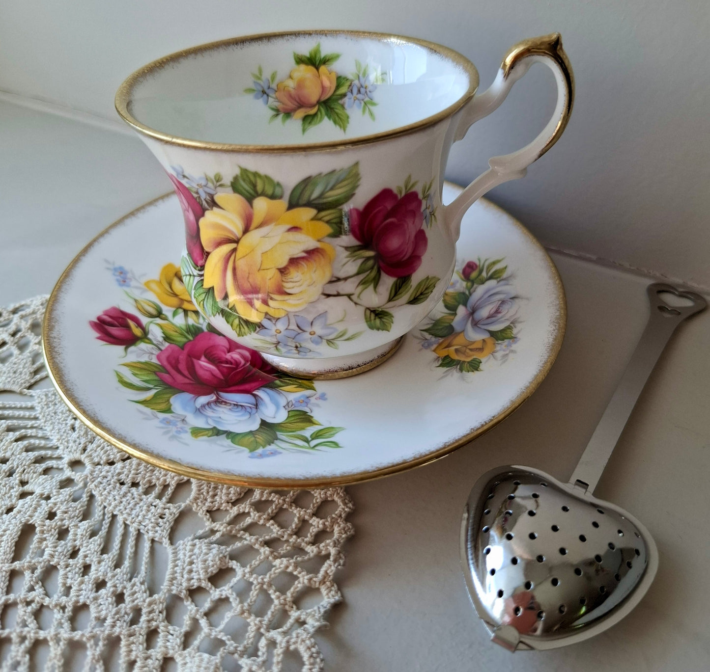Tasse et soucoupe Floraison Royale