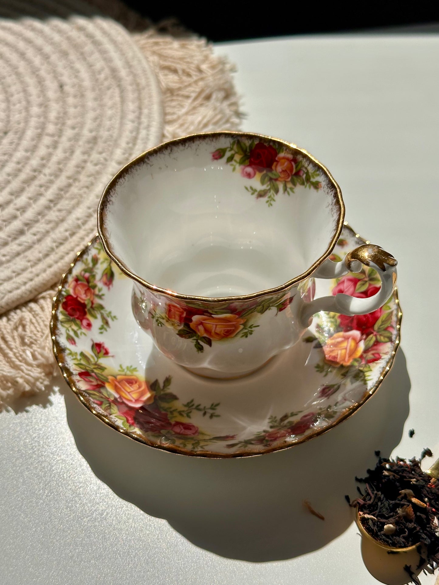 Tasse et soucoupe Country Roses ROYAL ALBERT petit modèle