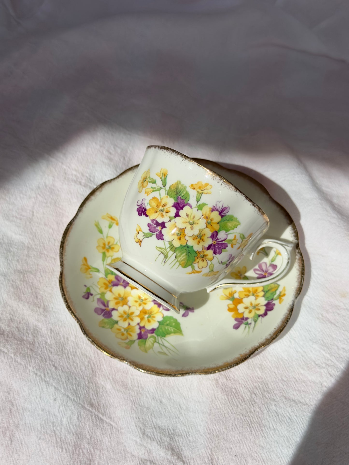 Tasse et soucoupe Royal Albert Primevères