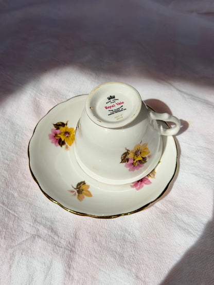 Tasse et soucoupe fleurs d'Automne