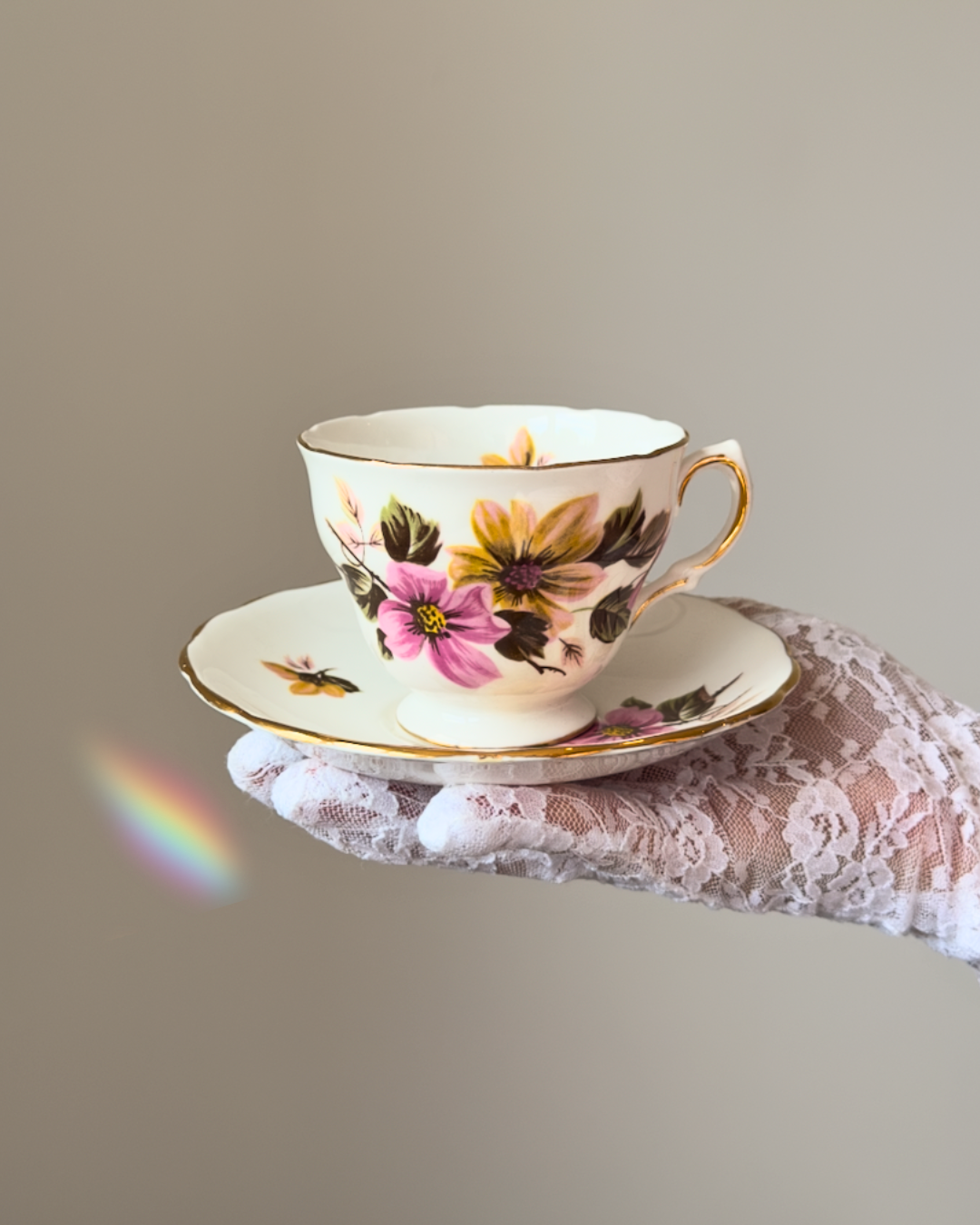 Tasse et soucoupe fleurs d'Automne