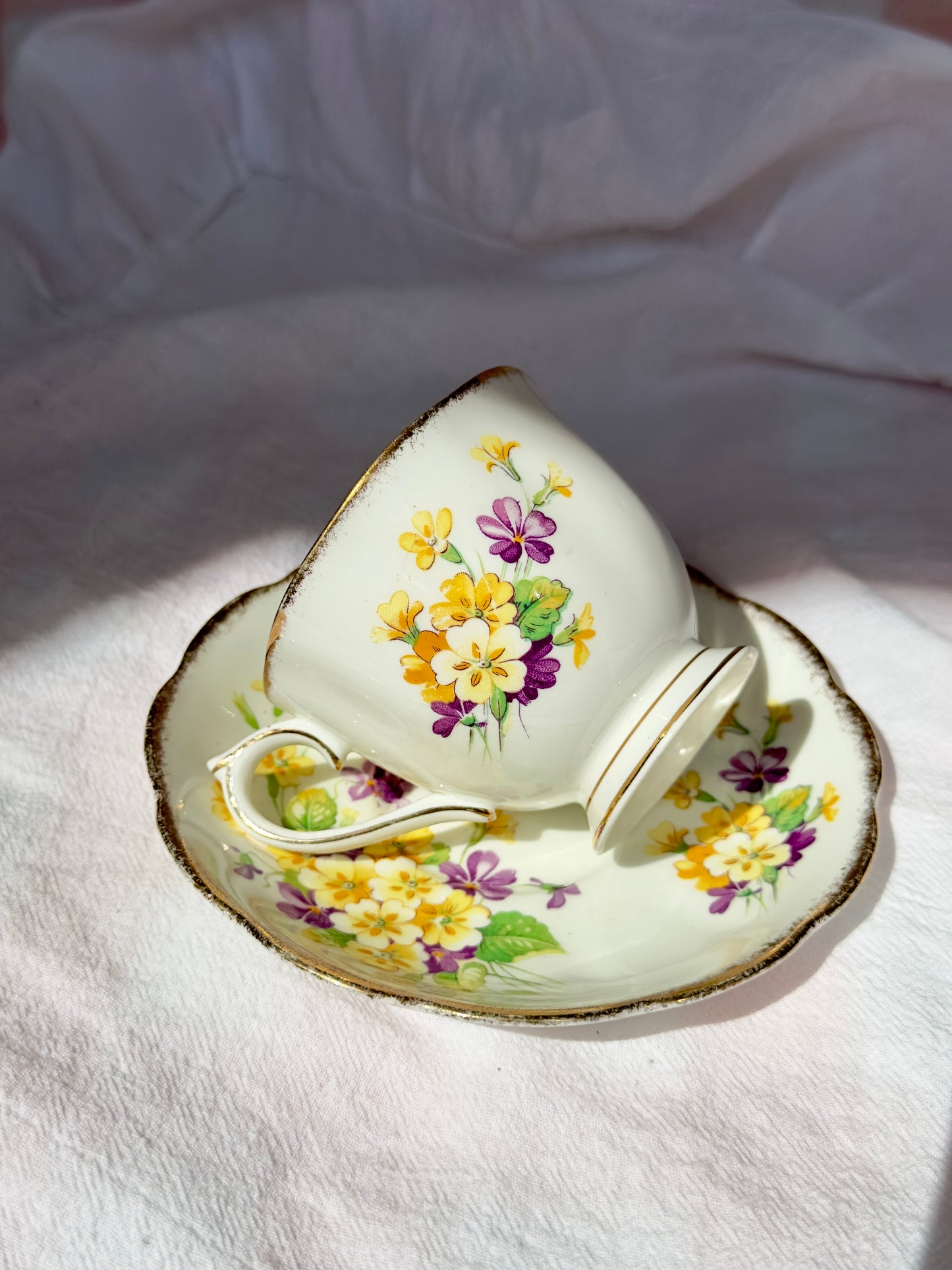 Tasse et soucoupe Royal Albert Primevères