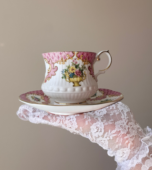 Tasse et soucoupe Rosina
