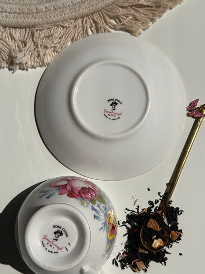 Tasse et soucoupe le bouquet de Gainsborough