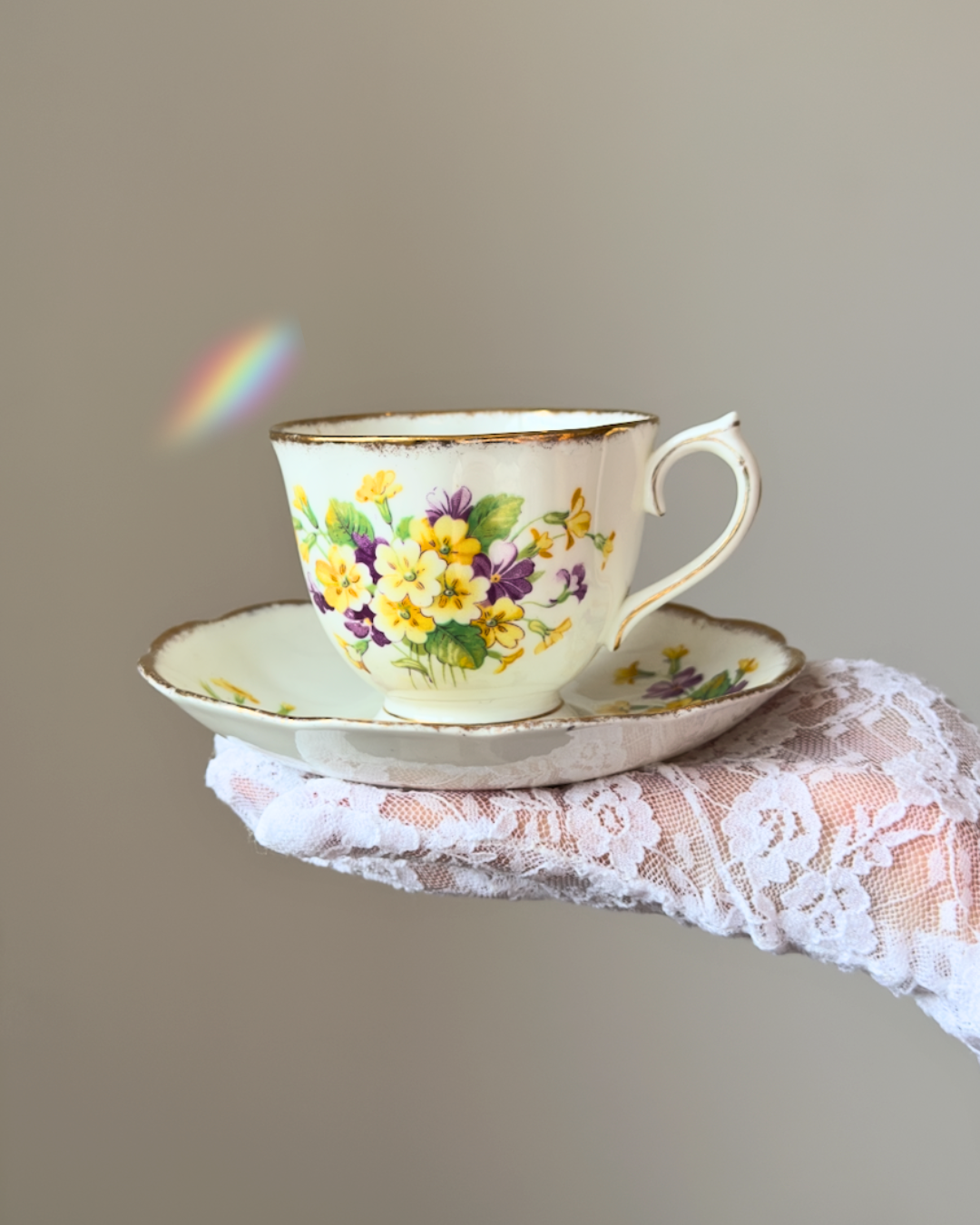 Tasse et soucoupe Royal Albert Primevères