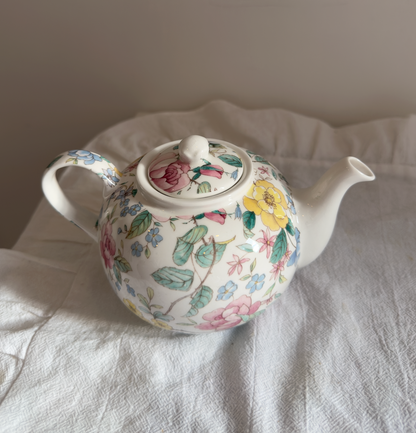 Théière jardin de fleurs