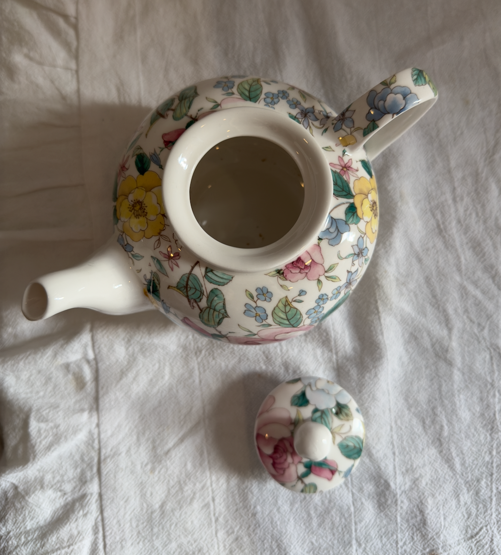 Théière jardin de fleurs