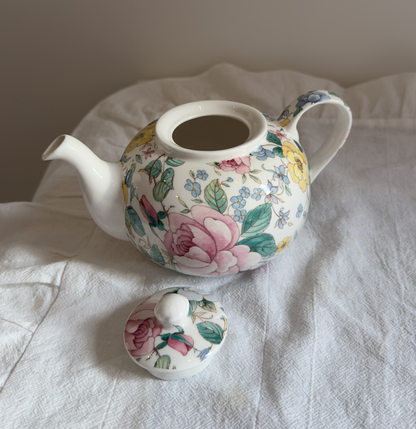 Théière jardin de fleurs