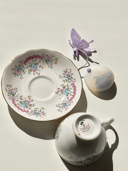 Tasse et soucoupe Vintage Pastels