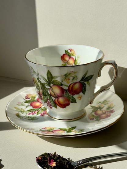 Tasse et soucoupe Pêche (collection fruits)