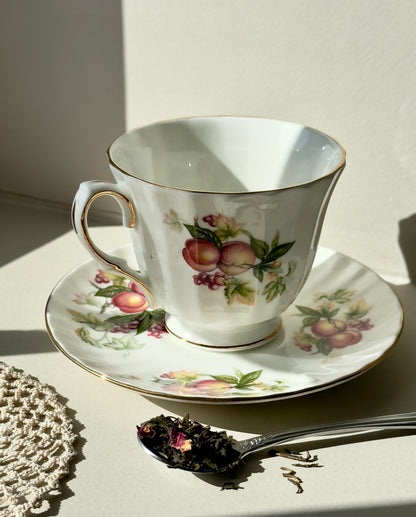 Tasse et soucoupe Pêche (collection fruits)