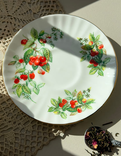 Tasse et soucoupe fruits des Bois (collection fruits)