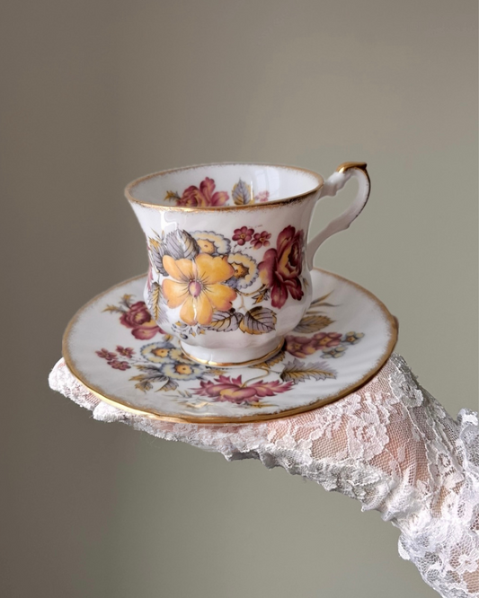 Tasse et soucoupe Rosina Gold petit modèle